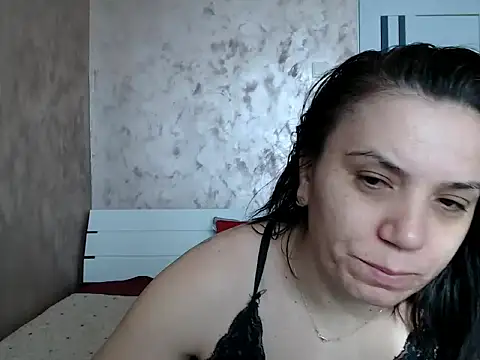 LorraGrey online show from 03/11/26, 06:41