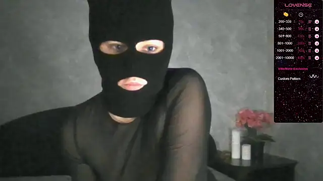 YenMoore online show from 03/28/26, 09:20