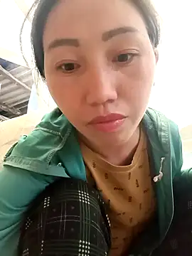 Snapshot of hot-luna- chatting on 02/22/26, 09:52 hot-luna- online show from 02/22/26, 09:52