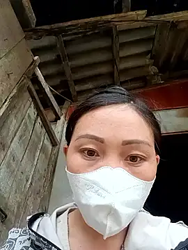 hot-luna- online show from 04/01/26, 01:06