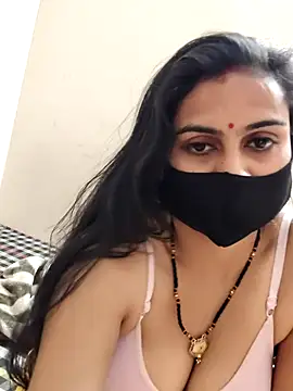 Snapshot of simran_sharma01 chatting on 02/12/26, 01:17 simran sharma01 online show from 02/12/26, 01:17