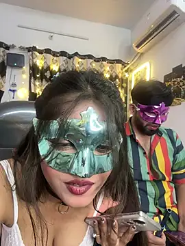 Snapshot of pooja_sexy79 chatting on 06/19/26, 03:27 pooja sexy79 online show from 06/19/26, 03:27