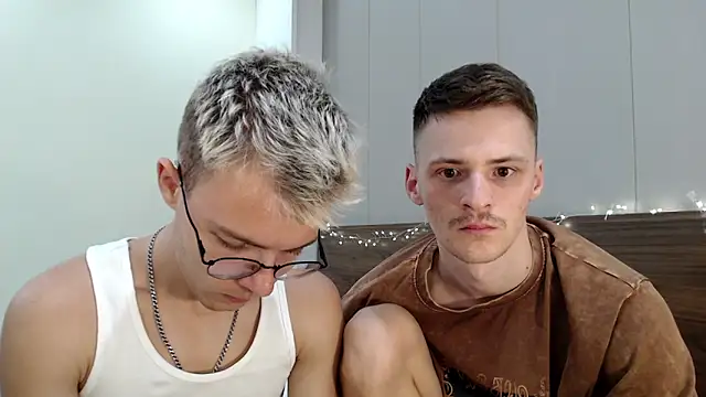 Snapshot of NikiKerryCum chatting on 02/03/26, 11:48 NikiKerryCum online show from 02/03/26, 11:48