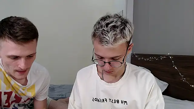 Snapshot of NikiKerryCum chatting on 02/08/26, 12:41 NikiKerryCum online show from 02/08/26, 12:41