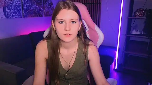 Caroline Desire  online show from 03/14/26, 07:47