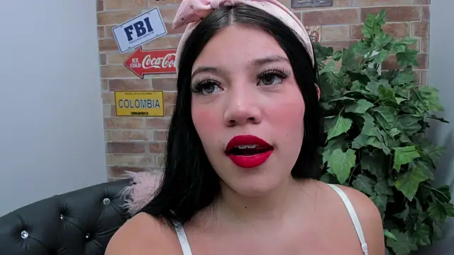 foxy vera online show from 04/25/26, 11:02