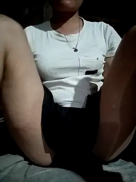 Momo-biki online show from 06/07/26, 11:25