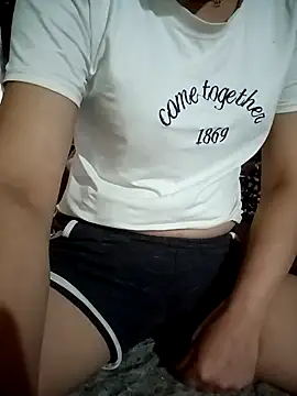 Momo-biki online show from 06/15/26, 12:46