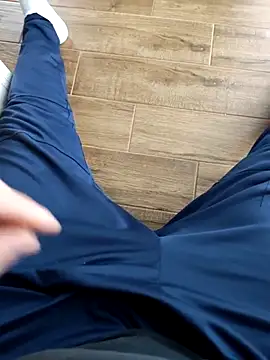 Snapshot of latya111 chatting on 02/02/26, 11:09 latya111 online show from 02/02/26, 11:09