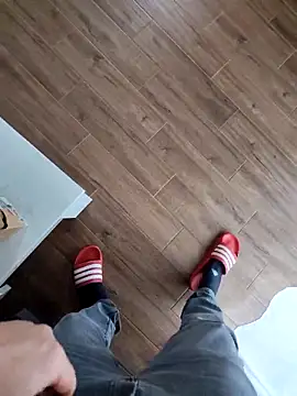 Snapshot of latya111 chatting on 02/20/26, 01:11 latya111 online show from 02/20/26, 01:11