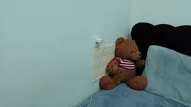 onnilan online show from 02/04/26, 04:24