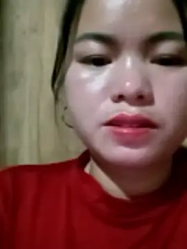 Snapshot of emlylyxinh chatting on 02/16/26, 01:07 emlylyxinh online show from 02/16/26, 01:07