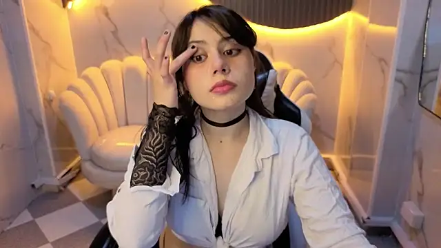 Valerie moon b online show from 02/13/26, 12:45