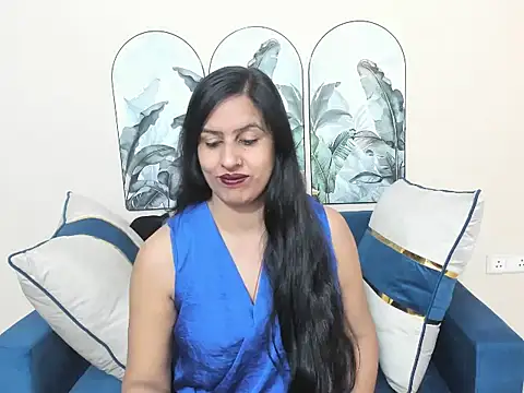 Snapshot of sara_conorr chatting on 02/19/26, 04:41 sara conorr online show from 02/19/26, 04:41