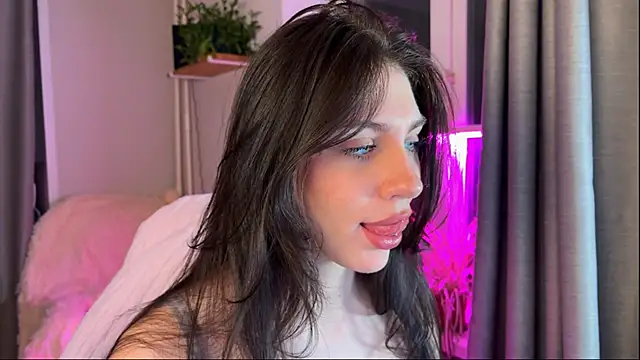 lunawho online show from 02/27/26, 03:28