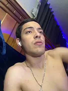 Tupapi696969q online show from 05/19/26, 04:41