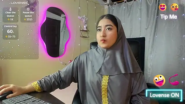 SamiraAwada online show from 03/16/26, 06:45