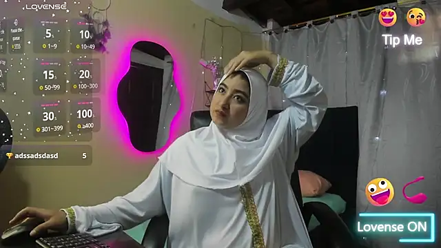 SamiraAwada online show from 03/27/26, 07:02