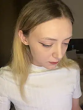 Leecey online show from 03/08/26, 09:29