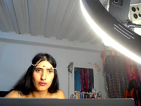 Snapshot of natys123 chatting on 05/19/26, 06:31 natys123 online show from 05/19/26, 06:31