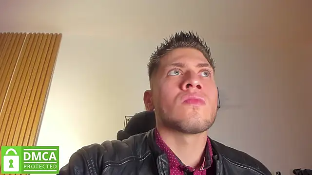 SebastianMaximoff  online show from 05/12/26, 08:06