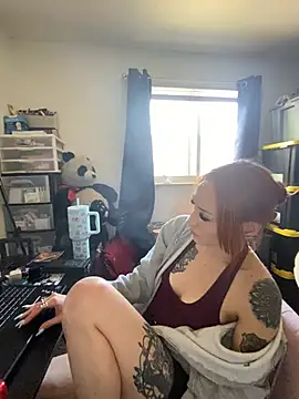 ThornsandHoney online show from 05/11/26, 09:34