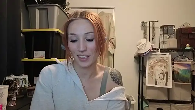 ThornsandHoney online show from 05/18/26, 05:57