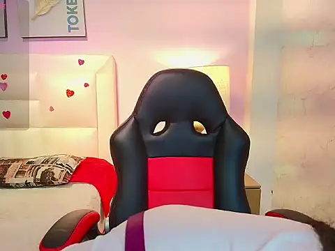 AmyTorres  online show from 02/20/26, 07:58