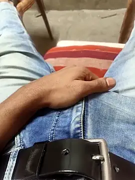 rubitrides11 online show from 02/06/26, 07:56