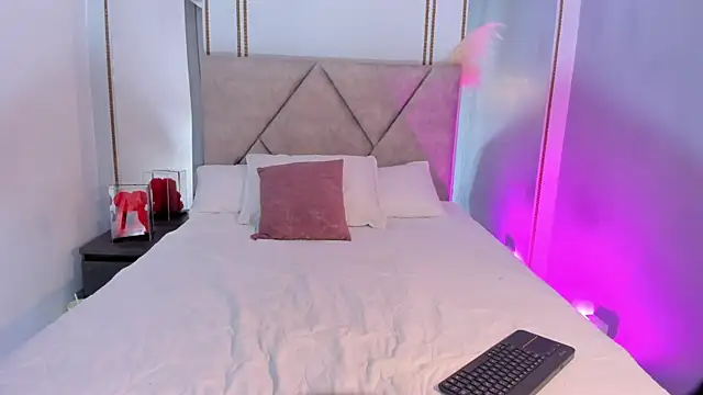 NiicoleLeroy online show from 03/21/26, 12:10