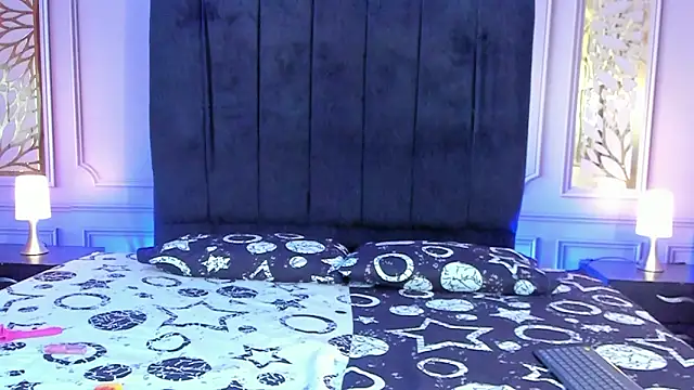 Snapshot of dulce_sweett chatting on 02/26/26, 04:22 dulce sweett online show from 02/26/26, 04:22