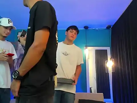 Snapshot of KingOfHeavens_2 chatting on 01/31/26, 08:29 KingOfHeavens 2 online show from 01/31/26, 08:29