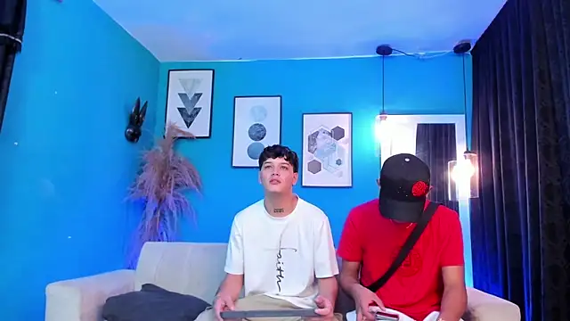 Snapshot of KingOfHeavens_2 chatting on 03/01/26, 06:10 KingOfHeavens 2 online show from 03/01/26, 06:10