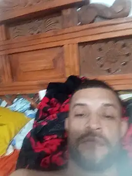 Snapshot of Hot_Veteran_1 chatting on 01/31/26, 07:11 Hot Veteran 1 online show from 01/31/26, 07:11