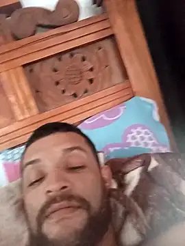 Snapshot of Hot_Veteran_1 chatting on 02/12/26, 06:58 Hot Veteran 1 online show from 02/12/26, 06:58