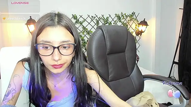 nana  rousse online show from 02/08/26, 11:52