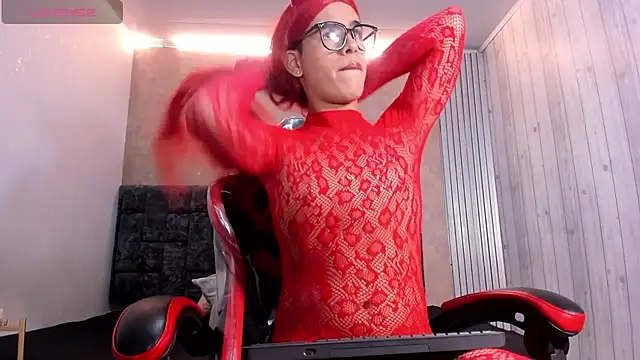 Snapshot of scarlettqueenx chatting on 02/06/26, 08:56 scarlettqueenx online show from 02/06/26, 08:56