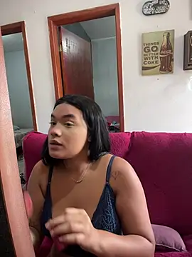 kiara secreta online show from 02/02/26, 03:00