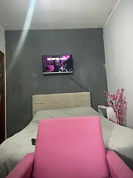 kiara secreta online show from 02/25/26, 08:40