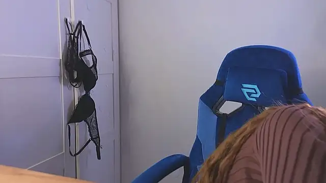 Snapshot of nikapie chatting on 02/03/26, 06:22 nikapie online show from 02/03/26, 06:22