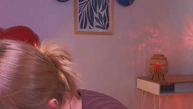 Snapshot of nikapie chatting on 02/15/26, 07:51 nikapie online show from 02/15/26, 07:51