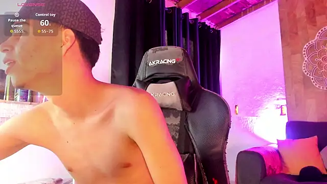 Snapshot of juan_posada chatting on 02/15/26, 06:15 juan posada online show from 02/15/26, 06:15