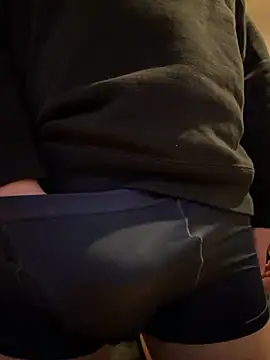 Snapshot of yuuuuusuke00 chatting on 02/03/26, 02:53 yuuuuusuke00 online show from 02/03/26, 02:53