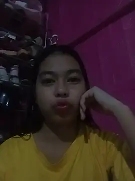 Snapshot of Heavens_night04 chatting on 02/02/26, 09:41 Heavens night04 online show from 02/02/26, 09:41