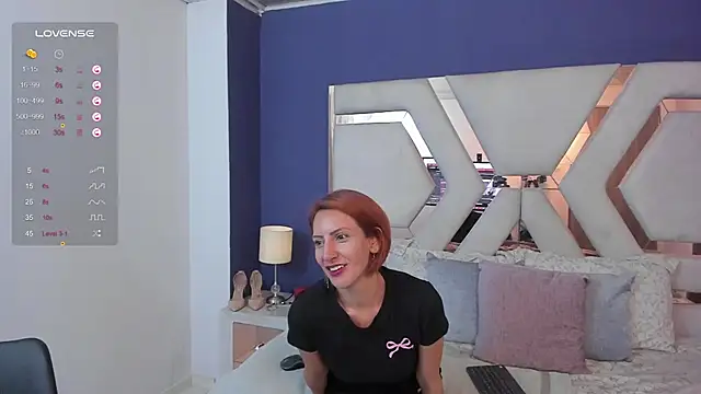 Sara Evaanns online show from 05/22/26, 03:17