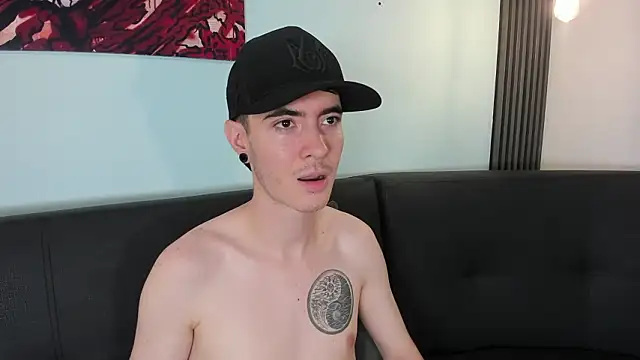 Snapshot of Lio_____ chatting on 02/13/26, 04:30 Lio online show from 02/13/26, 04:30