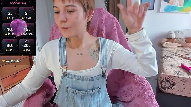 Snapshot of sunflowerr_ chatting on 02/25/26, 07:45 sunflowerr online show from 02/25/26, 07:45