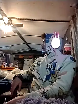 Snapshot of spooky425hd chatting on 02/26/26, 10:09 spooky425hd online show from 02/26/26, 10:09