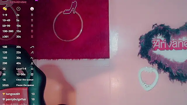 Snapshot of isabella_vogue chatting on 02/13/26, 11:28 isabella vogue online show from 02/13/26, 11:28