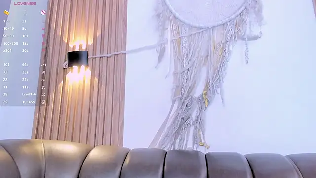 Salma Haleem online show from 04/02/26, 07:44